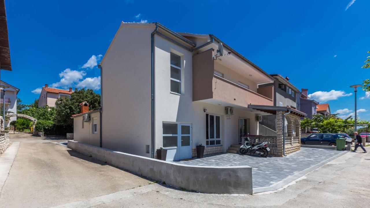 2Sis 2 Apartments Zadar Eksteriør billede