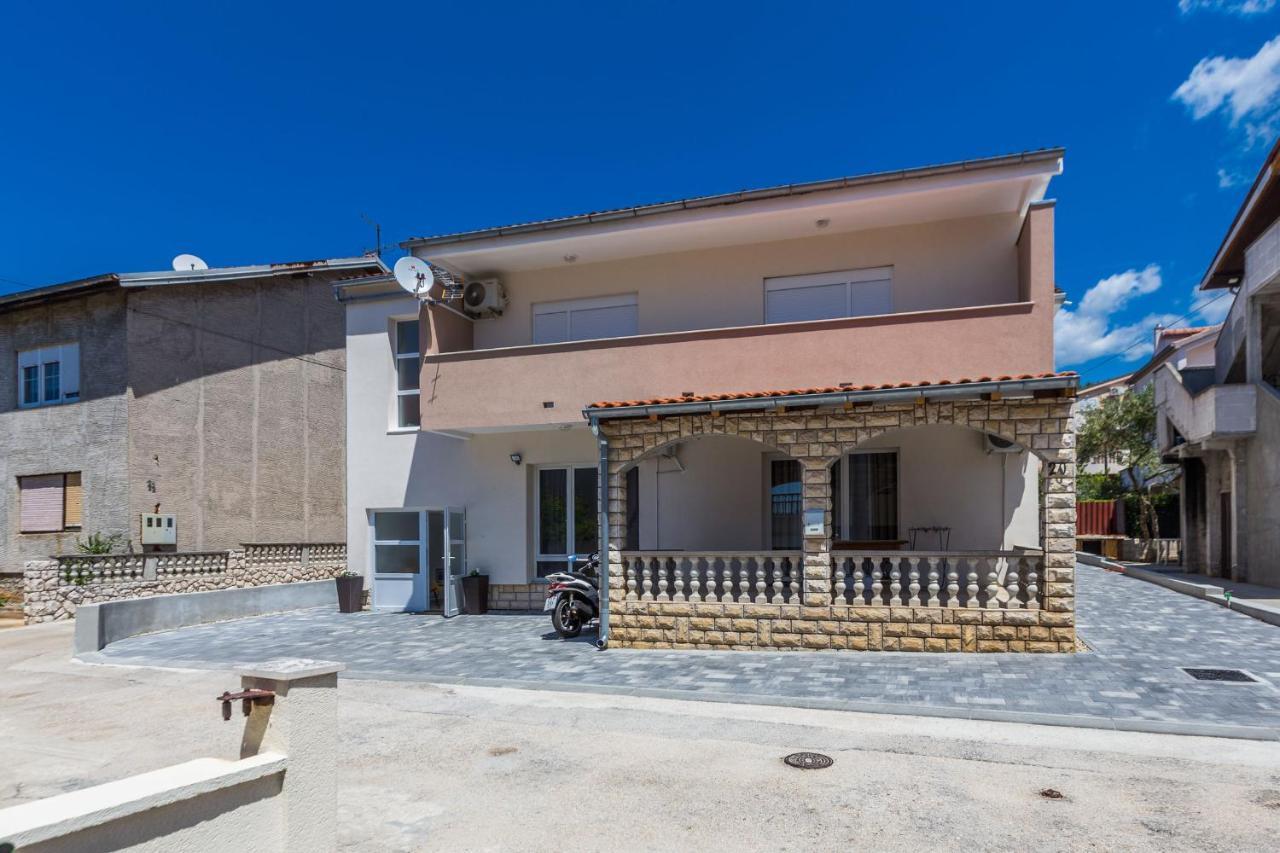 2Sis 2 Apartments Zadar Eksteriør billede